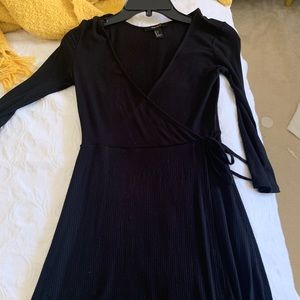 V neck black ribbed dress